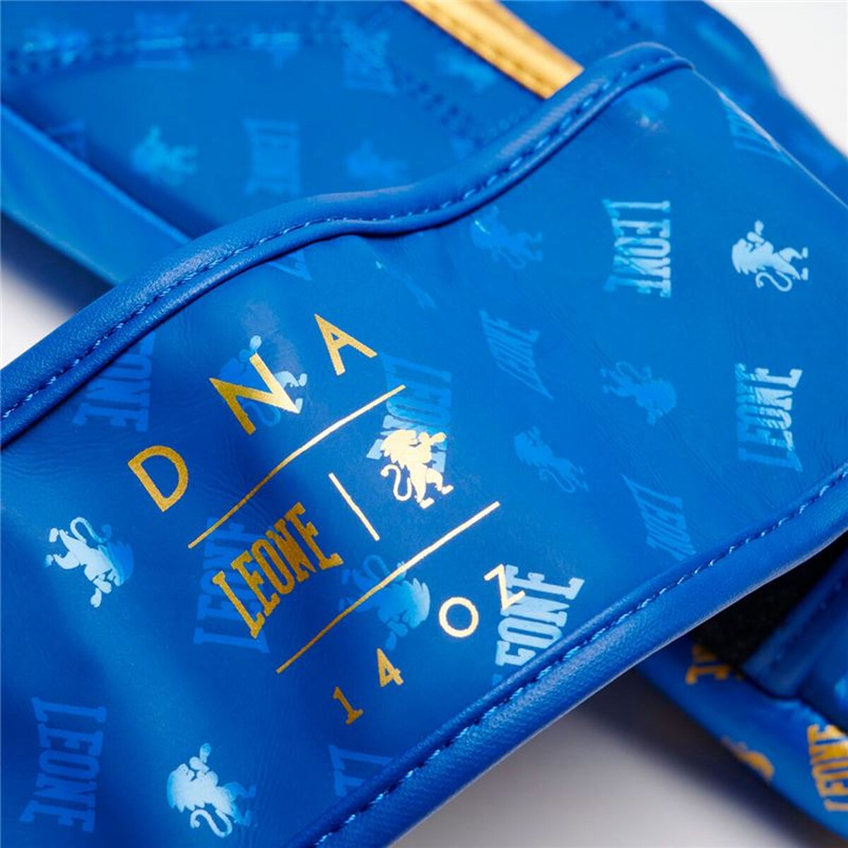 V2H0F50B52D0824837DFA6FF145C8CB819ER7700496P4